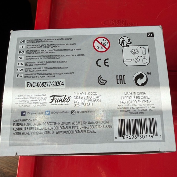 Funko The Simpsons Treehouse of Horror Spaceman Bart Figure - Picture 5 of 5